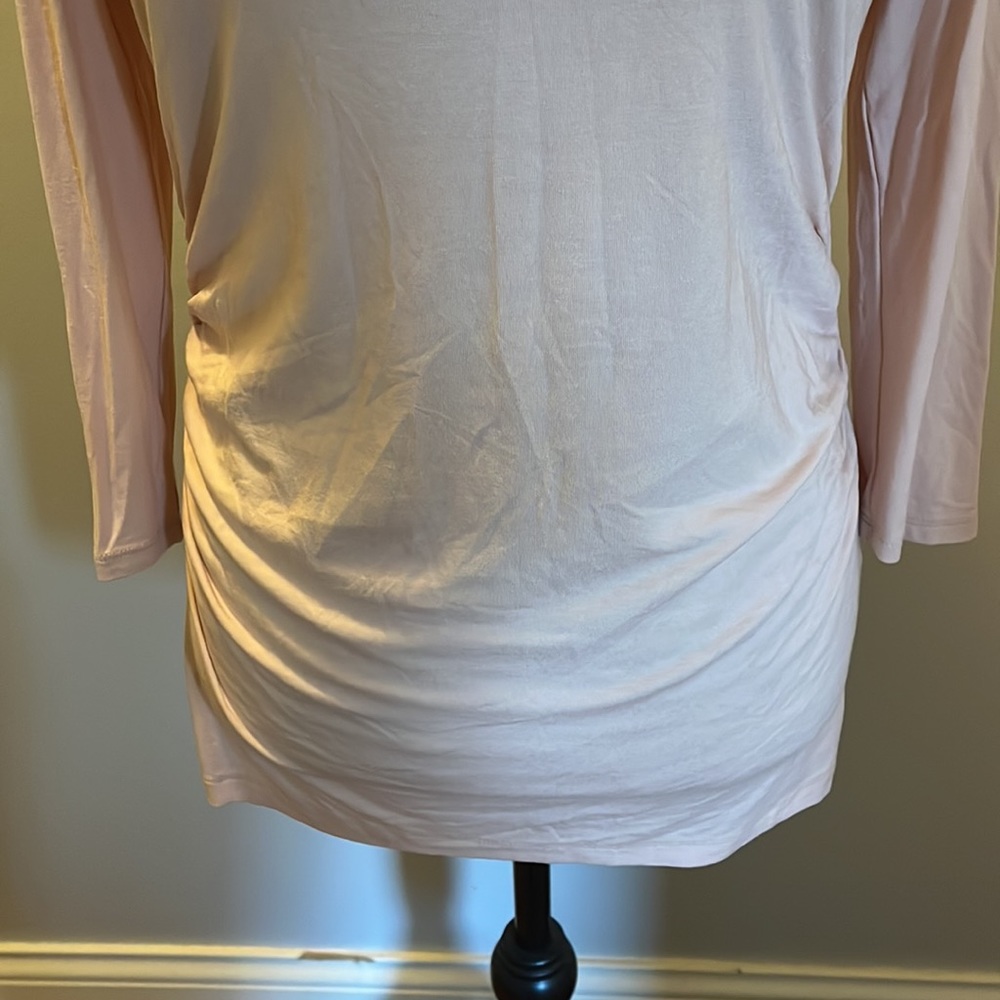Cold shoulder top size medium - Picture 5 of 10